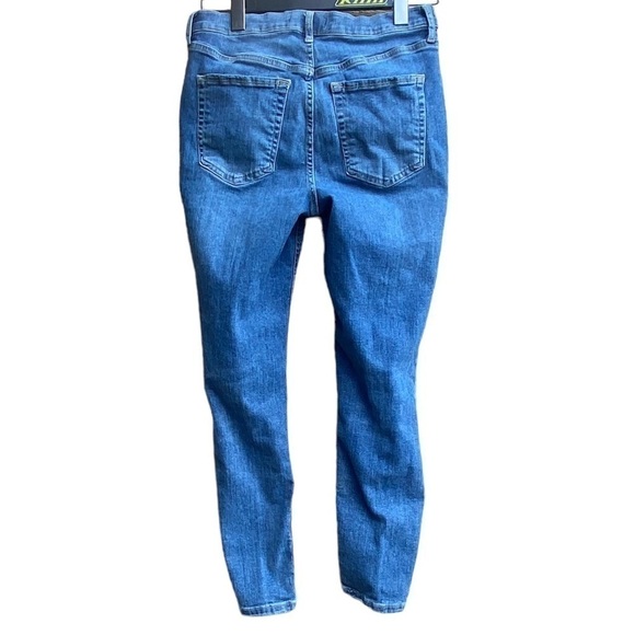 Free People High Waisted Jeans Size 29 Busted Knee - Picture 2 of 5